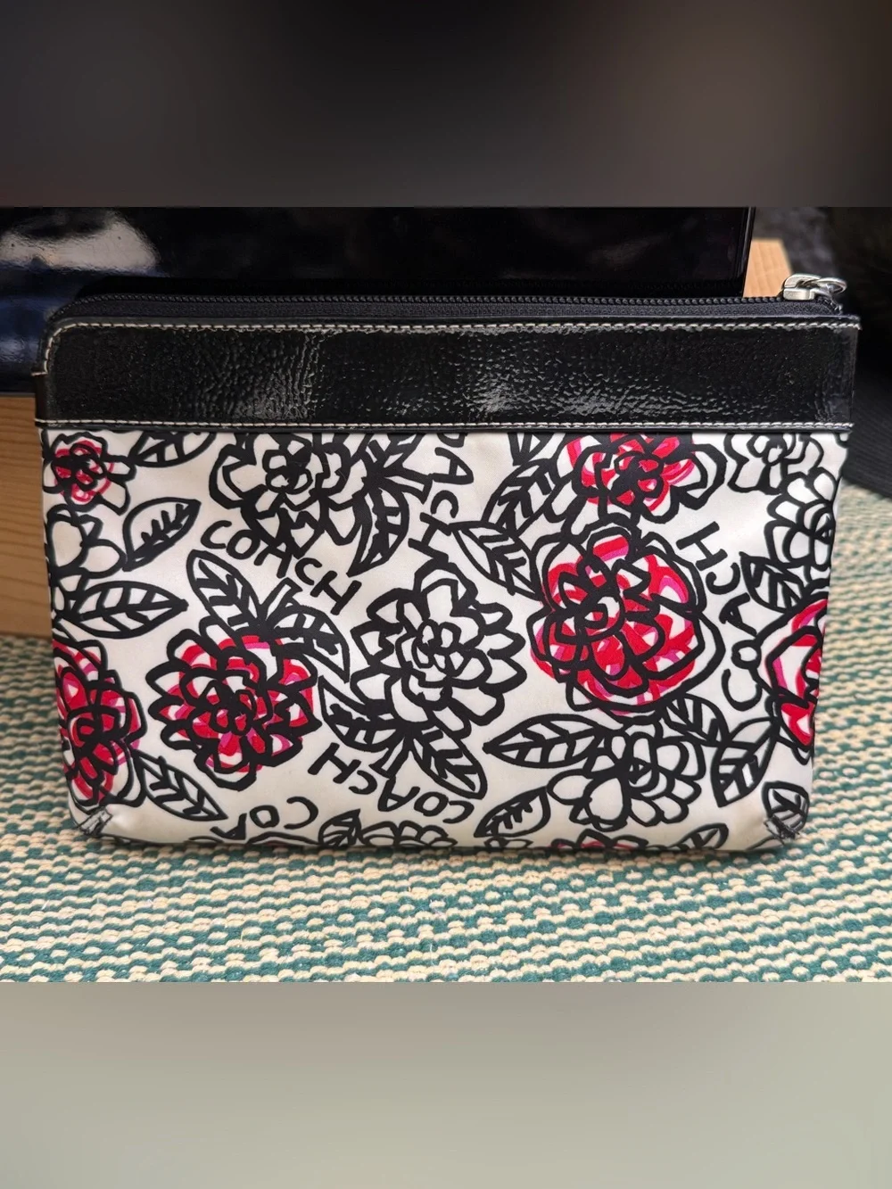 Coach Teal Green Pebble Leather Wristlet Coach Cosmetic Bag & Laura Mercier Grey